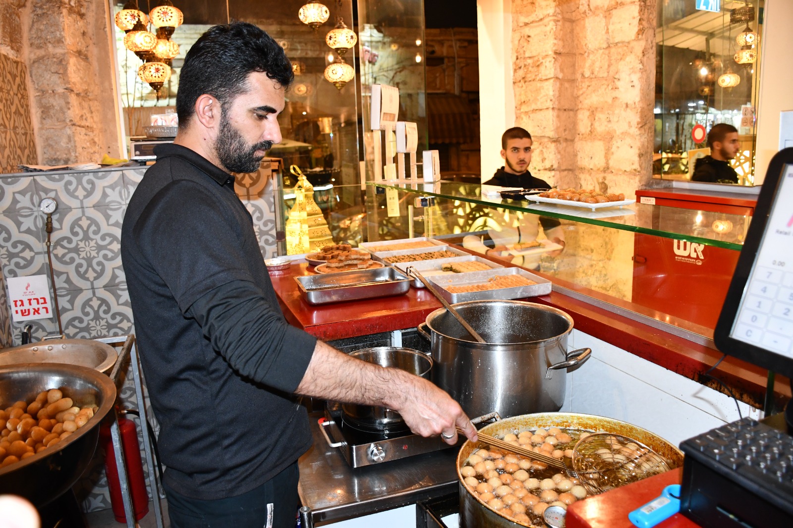 WhatsApp Image 2022-04-19 at 11.24.10 PM (1).jpeg